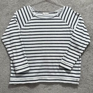 Stem Women Top  Small Gray  Striped Knit‎ Blouse Sweatshirt